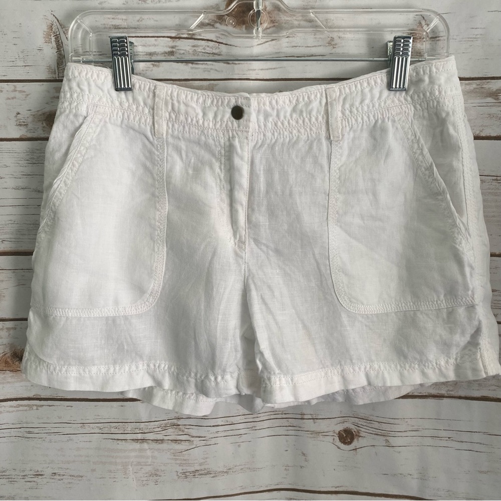NWOT Ann Taylor Loft white linen shorts.   Size 2.